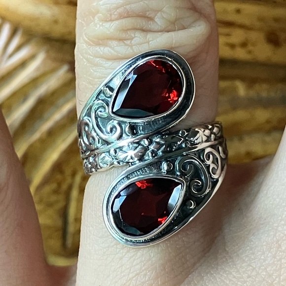 Natural Red Garnet Sterling Silver Bypass Ring Size 5.75 - Picture 1 of 10